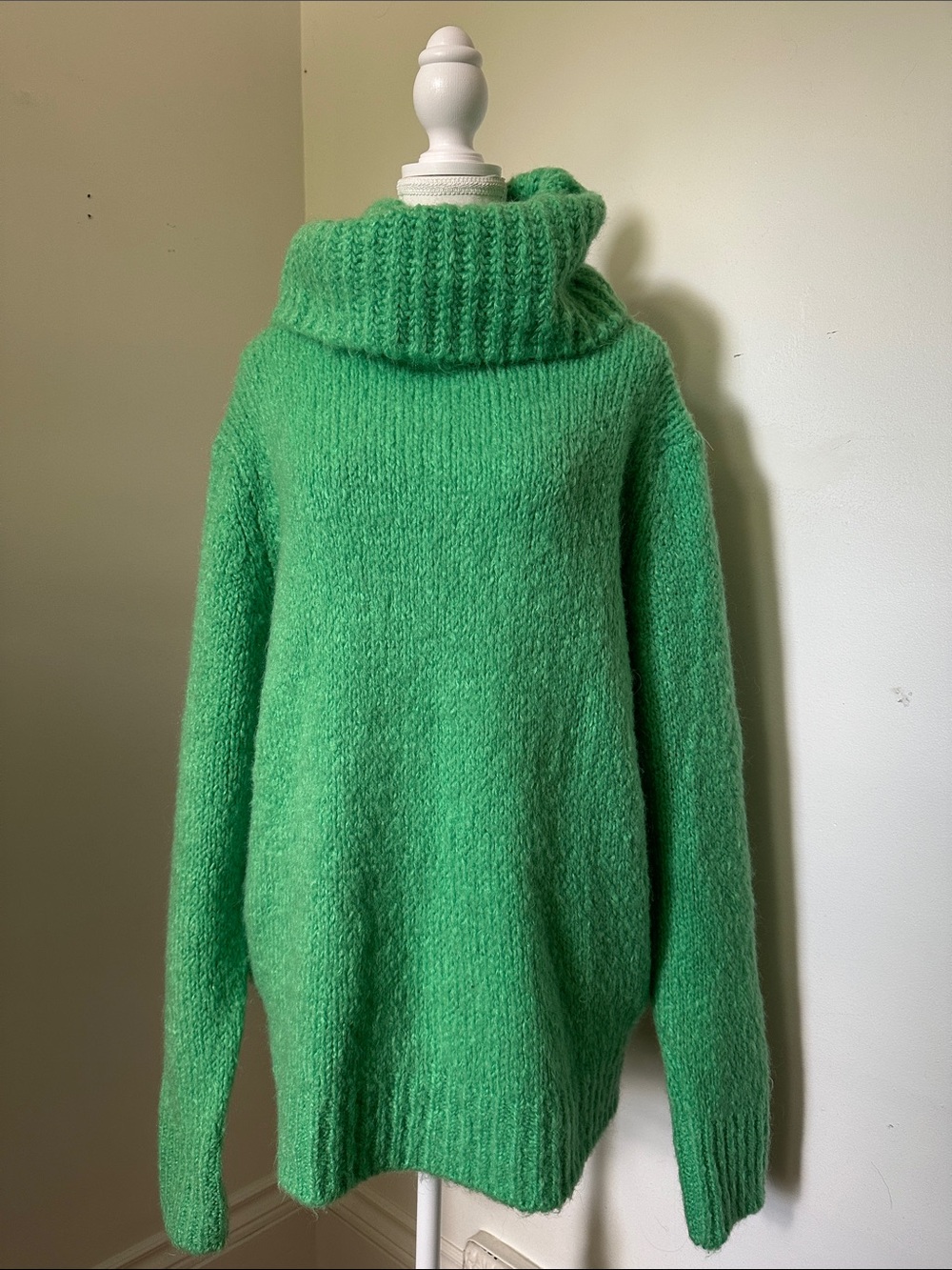 SARA CORSI Green Italian Wool Blend Oversized Knit Turtle Neck Sweater Large